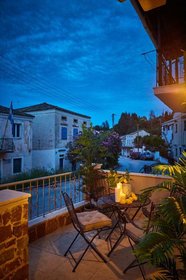 Lianelia Luxury Village House Argyrades Extérieur photo