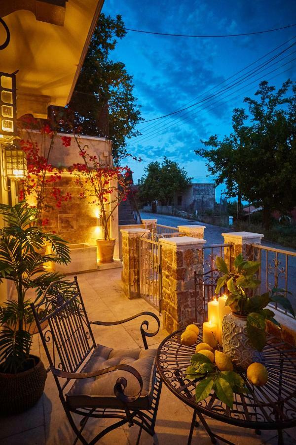 Lianelia Luxury Village House Argyrades Extérieur photo