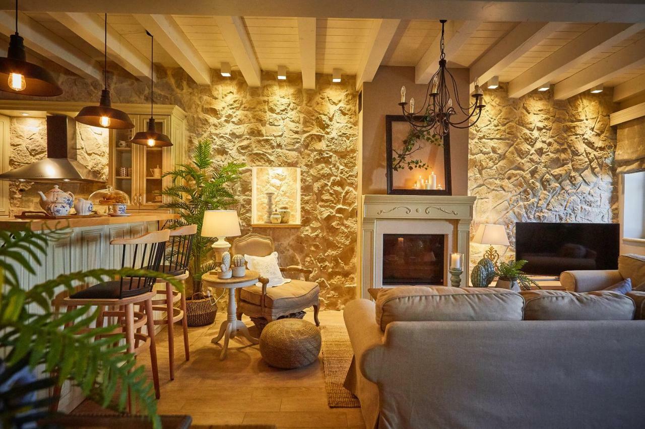 Lianelia Luxury Village House Argyrades Extérieur photo
